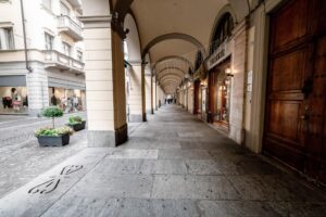 Da oggi l’Italia è ‘Zona Arancione’