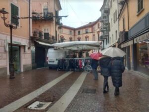 Mercati straordinari in vista del Natale (anche di domenica)
