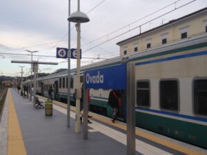 Acqui – Genova, l’entanglement quantistico che impedisce di arrivare in orario