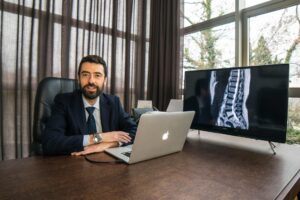 Ospedale, dipartimento chirurgico: Barbanera direttore