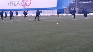 Palestra e campo, aspettando il centrocampista