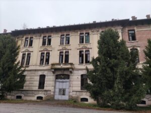 Caserma Bixio, due ‘piazze Castello’ da poter destinare a carcere?