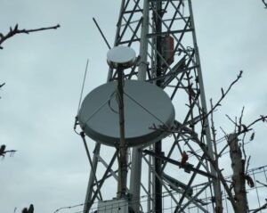 Fratelli d’Italia, dopo le buche le antenne