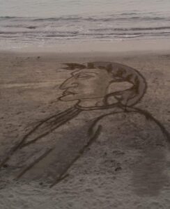 Il Dante di Saldì, 400 metri quadrati sulla spiaggia a Tenerife
