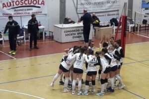 1500 volte Alessandria Volley. Con un derby