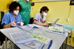 Campagna vaccinale: oggi in Piemonte siero anti Covid per oltre 25mila persone