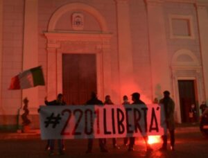 #2201Libertà: uno slogan contro il coprifuoco