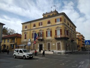 Commercianti: sit-in di protesta davanti al municipio