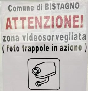 Guerra agli incivili del sacchetto: “Nuove foto-video trappole”