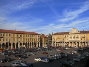 Europa Verde e Verdi: “Il parcheggio interrato di piazza Garibaldi? Un’opera inutile”
