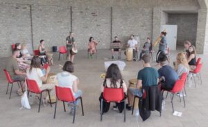 Al Fab Lab due corsi di musicoterapia, tra corpo e percussioni