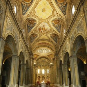 Otto contribuenti su dieci scelgono l’aiuto alla Chiesa cattolica