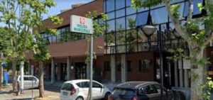 Sorpassi pericolosi e fuga dalla Polizia Locale: automobilista nei guai