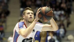 Bertram mette Mike Daum nel quintetto