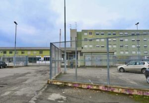 Carcere di San Michele: aggredito un agente. Tensione nella Sezione