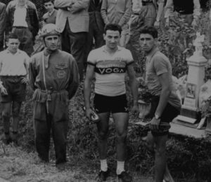 Ovada saluta Angelo Crocco, il postino ciclista