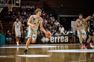 Sboccia Macura. Bertram batte Trento