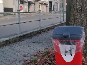 Deiezione canine, oltre 50 cestini per arginare i maleducati