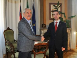 Moncalvo si presenta e annuncia il “bilancio partecipato”