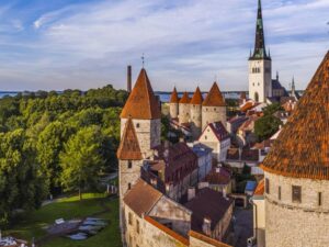 Diapositive dal mondo: i Paesi Baltici fanno tappa ad Arquata