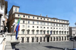 Over 50, scatta l’obbligo vaccinale