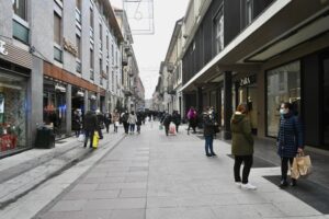 Qual è il primo intervento che faresti per sostenere il commercio cittadino?