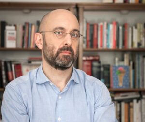 Riccardo Falcinelli protagonista di ‘Adotta uno scrittore’ a Casale