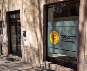 Da Act servizio di consulenza multilingue: “Per scelte consapevoli”