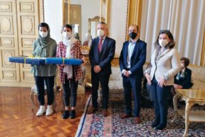 Il sogno di Sediqa e Shukria: “Qui in Italia per continuare gli studi”