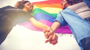 Il 17 maggio è la Giornata internazionale contro l’omofobia, la bifobia e la transfobia
