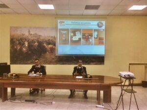 Furti e rapine: identificati sei albanesi, 4 uomini e 2 donne