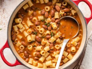 Pasta e fagioli, serata con i Lions per aiutare Anffas e scuola
