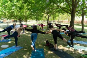 Giornata internazionale dello yoga, oggi ai giardini Aldo Moro