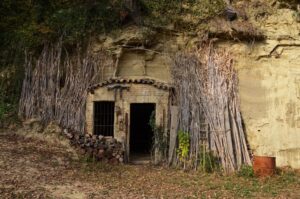 Le Case Grotta, le abitazioni nella roccia