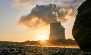 Nucleare sì o no? Le rinnovabili dimenticate e si continua a non scegliere
