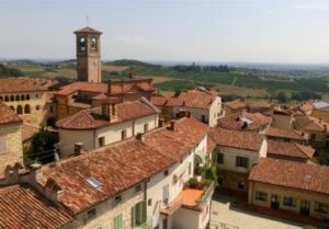 A Cella Monte la caccia al tesoro notturna che (ri)scopre il paese