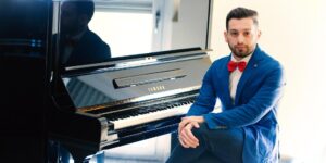 Novi, il romanticismo in musica di Caruso e l’arte di Noli
