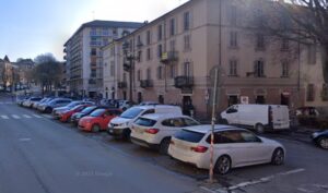 Fratelli d’Italia: “Facciamo come a Casale: parcheggi gratis per 15′”