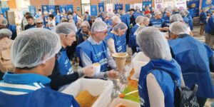 Novi, Rotary al lavoro per fornire pasti ai bimbi dello Zimbabwe