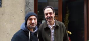 Giovanni Saldì fa girare la testa a Neri Marcorè