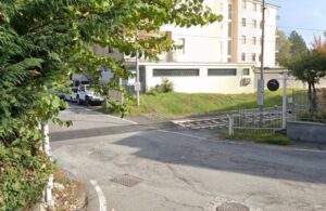 Visone: da mercoledì senso unico alternato al passaggio a livello