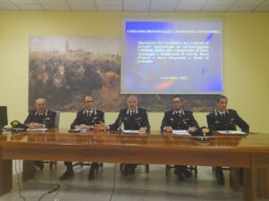 Furti e ricettazione nel polo della logistica: arresti, perquisizioni e denunce
