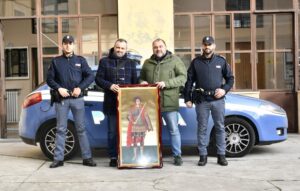 L’icona di San Giorgio dalla chiesa ortodossa alla Polizia di Casale