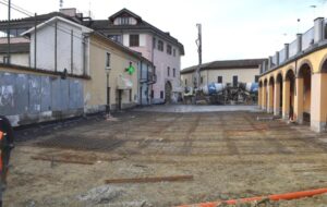 Lavori in corso in paese: la nuova piazza sarà pronta a marzo