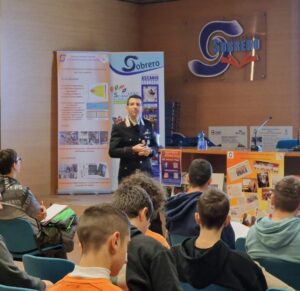 Carabinieri di Casale al Sobrero per dare lezioni di legalità