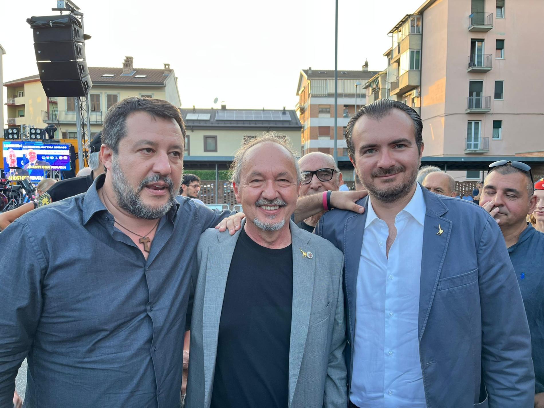 Salvini: “Voglio tornare tra una settimana per festeggiare Cuttica sindaco”