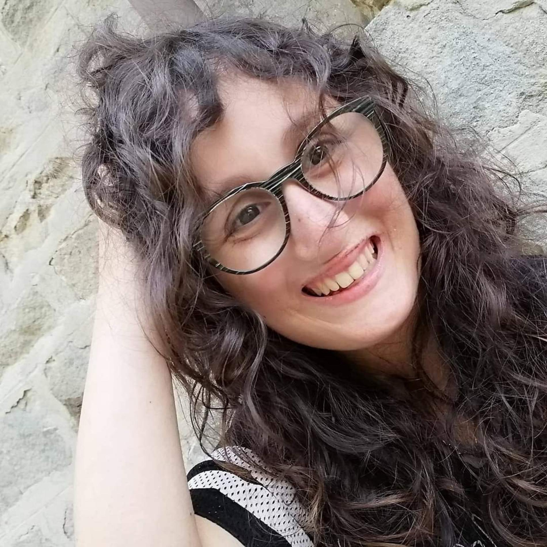 Valenza in shock per l’improvvisa morte della giovane Elisa Cerato