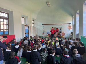 Alla scuola primaria di Occimiano è sbarcato il circo