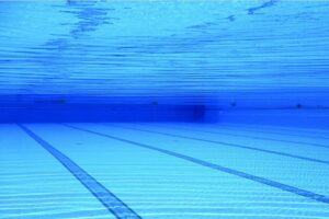 Si torna a nuotare nella piscina della Scuola di Polizia