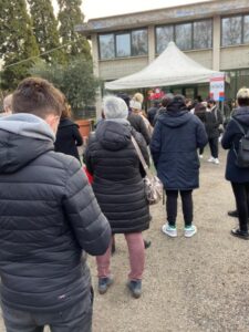 Il Pd dopo le code all’hub vaccinale: «Il sindaco sia più presente»